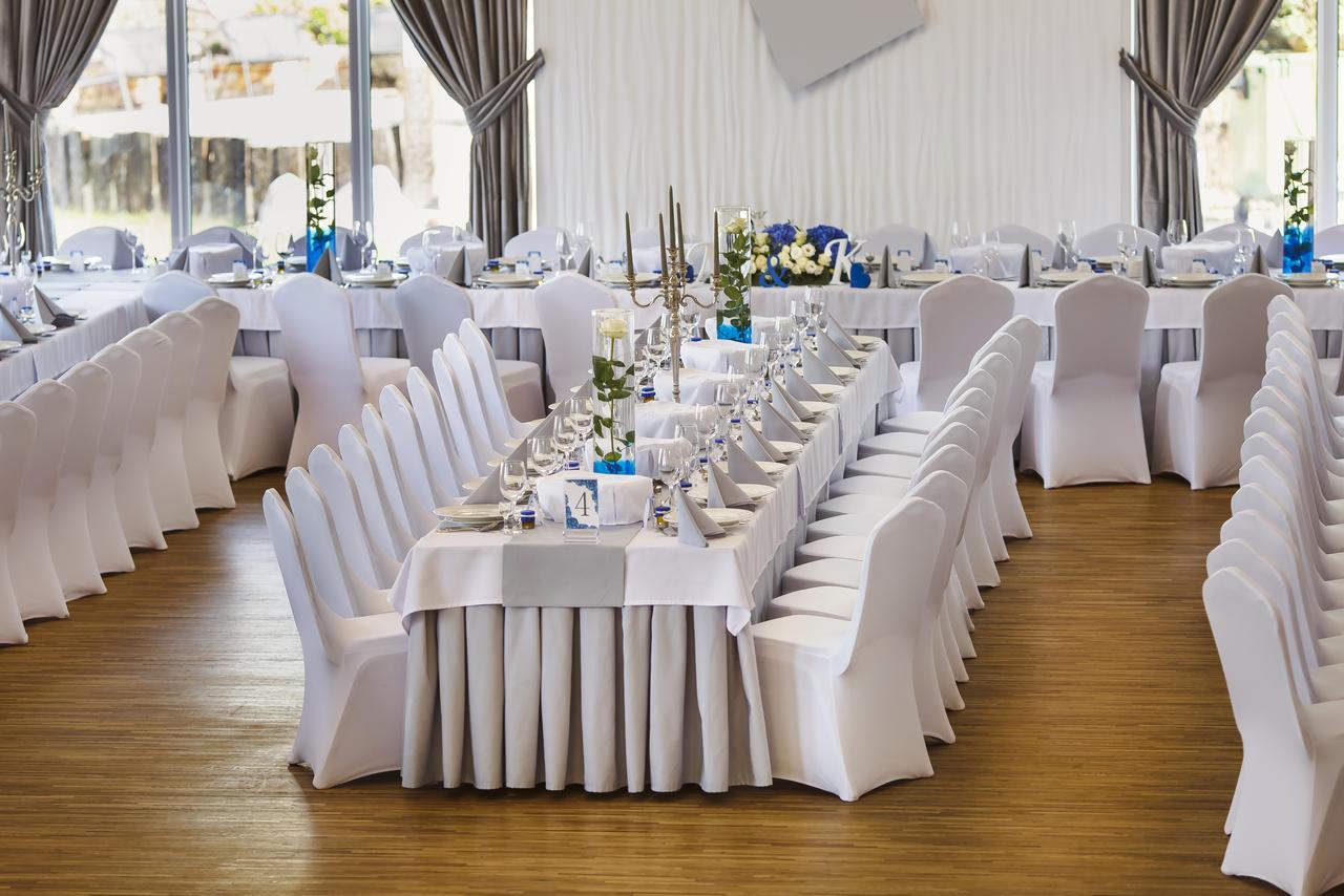 Czarny Staw Hotel Aleksandrów Łódzki Kültér fotó