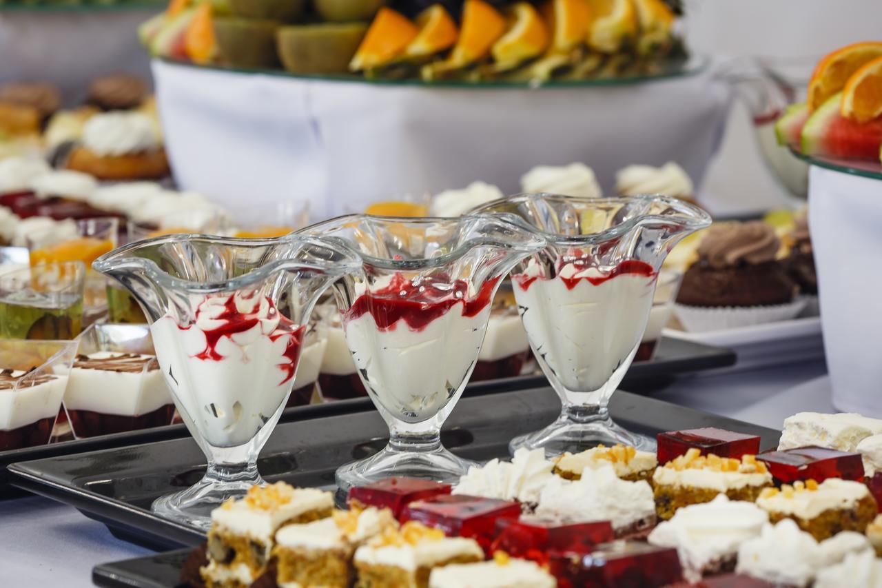 Czarny Staw Hotel Aleksandrów Łódzki Kültér fotó